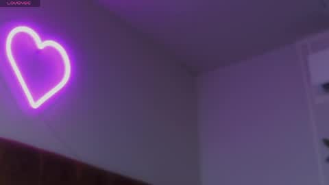 Sophia online show from 05/13/26, 07:11