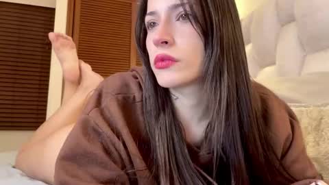 sophiarommie online show from 03/05/26, 05:14