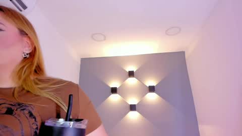 Sofi online show from 01/28/25, 12:11