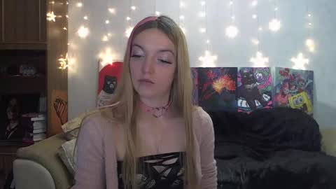 SophiaSonata online show from 02/18/25, 04:16