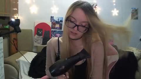 SophiaSonata online show from 09/20/25, 06:42