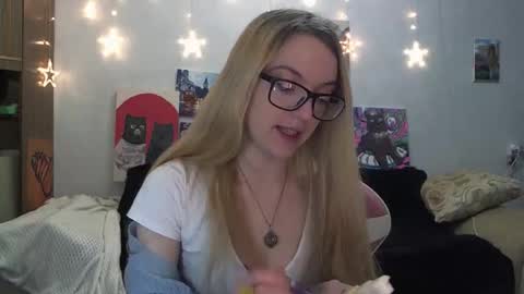 SophiaSonata online show from 09/25/25, 09:18