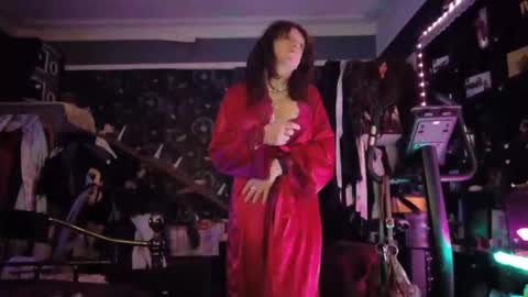 Sophie Satin1980 online show from 04/24/26, 11:07