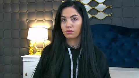 sophie__hill online show from 01/09/26, 05:32