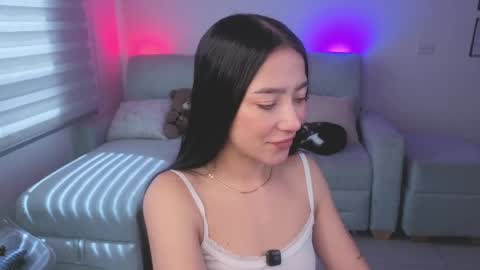 Snapshot of sophie_bbs chatting on 05/20/26, 03:18 Sophie online show from 05/20/26, 03:18