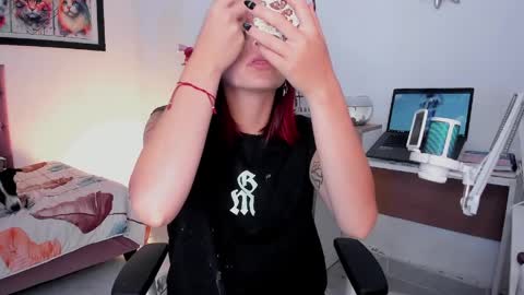 sophie doll online show from 04/03/26, 04:16