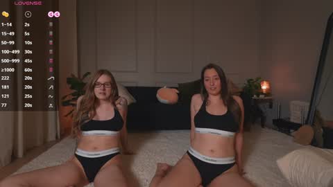 sophie_fennec online show from 10/25/25, 11:43