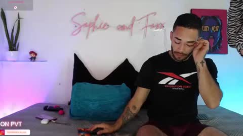 Snapshot of sophie_foxx chatting on 10/30/25, 01:29 SOPHIE - FOXX online show from 10/30/25, 01:29