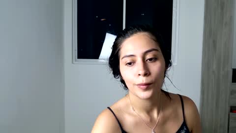 Snapshot of sophie_foxxx chatting on 01/28/25, 01:08 Sophie online show from 01/28/25, 01:08