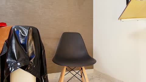 Sophie online show from 02/04/25, 02:32