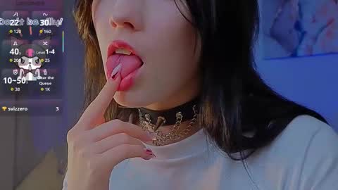 Snapshot of sophie_nomenal_ chatting on 11/05/25, 01:44 sophie_nomenal_ online show from 11/05/25, 01:44