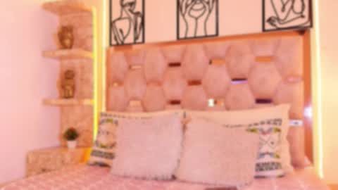 Sophie  online show from 02/15/26, 07:51