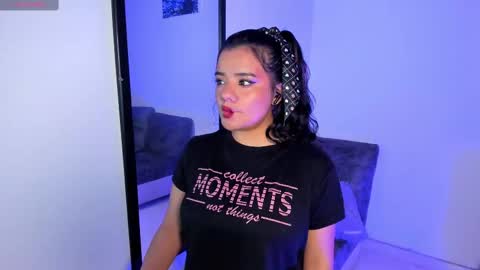 Sofia online show from 10/04/25, 01:14