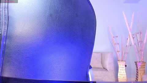 Snapshot of sophiebarnett_ chatting on 02/06/25, 02:22 Sophie online show from 02/06/25, 02:22