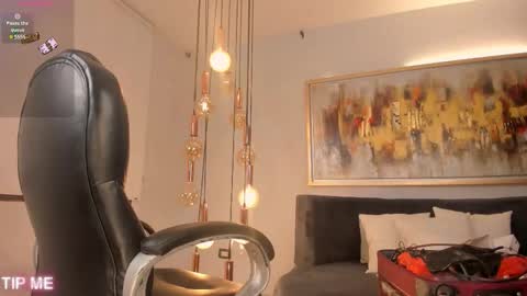 Sophie online show from 03/11/26, 01:22