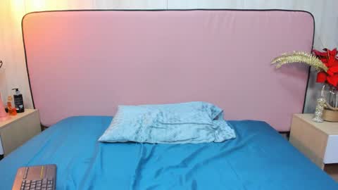 Sophie online show from 01/23/25, 10:54