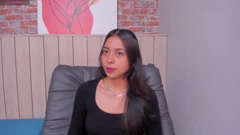 Sophie online show from 02/13/25, 12:00