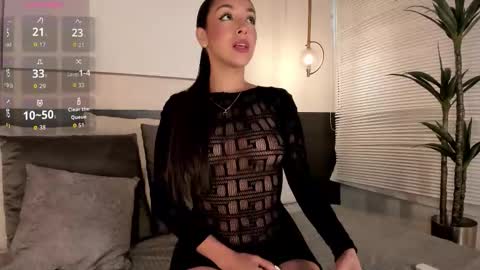 Snapshot of sophieblake1 chatting on 11/04/25, 08:41 online show from 11/04/25, 08:41