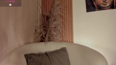 Sophie online show from 04/27/26, 11:14