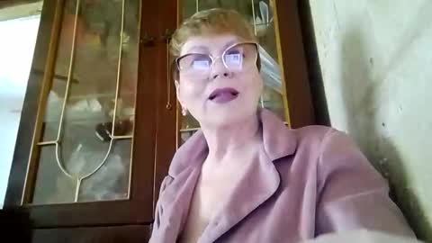 SophieBurnsX online show from 05/20/26, 08:53
