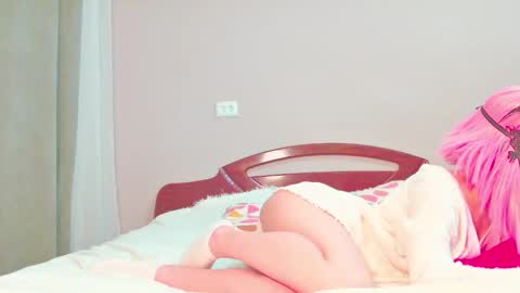 Snapshot of sophiechan69 chatting on 12/19/24, 04:02 ShopieChan69 online show from 12/19/24, 04:02