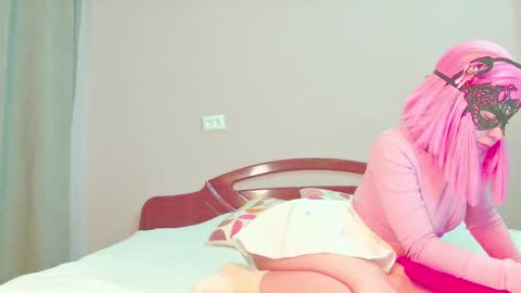 Snapshot of sophiechan69 chatting on 12/31/24, 05:07 ShopieChan69 online show from 12/31/24, 05:07