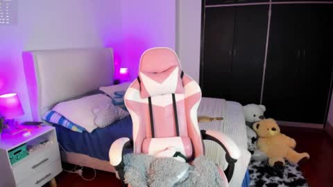    online show from 03/31/26, 08:26