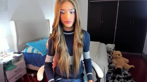    online show from 04/04/26, 08:06