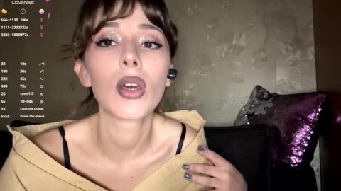 Mira online show from 10/21/25, 08:42