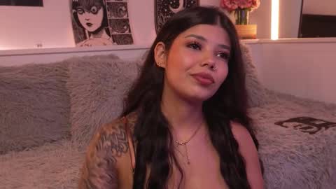 Sophiee  online show from 02/07/26, 08:23