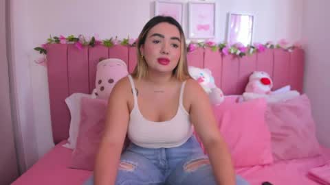sophiee rosee online show from 04/04/26, 08:17