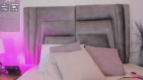 Sophie  online show from 04/12/26, 12:32