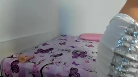 Snapshot of sophiee_veryhot chatting on 11/06/25, 08:54 sophiee veryhot online show from 11/06/25, 08:54