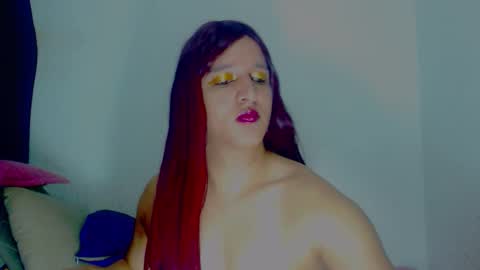 Snapshot of sophiehillsxo chatting on 11/03/25, 09:54 sophiehillsxo online show from 11/03/25, 09:54