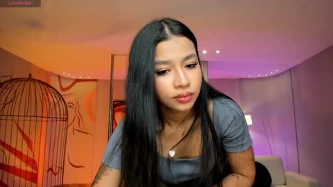 Snapshot of sophiehouston_ chatting on 11/06/25, 04:24 Sophie Houston online show from 11/06/25, 04:24