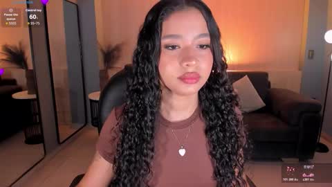 Snapshot of sophiehouston_ chatting on 11/22/25, 07:24 Sophie Houston online show from 11/22/25, 07:24