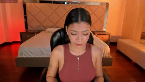 Sophie Houston online show from 03/04/26, 02:06