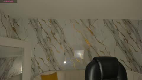 Snapshot of sophiehouston_ chatting on 07/22/26, 02:25 Sophie Houston online show from 07/22/26, 02:25