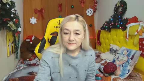 sophiekittyy online show from 01/23/25, 07:22