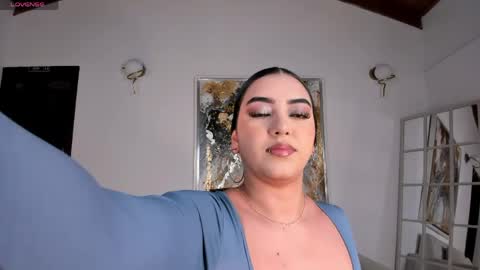 Snapshot of sophielanne chatting on 05/04/26, 05:47 Sophie online show from 05/04/26, 05:47