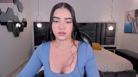 Sophie online show from 07/10/26, 04:28