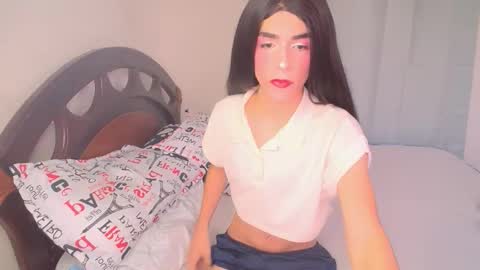 sophie online show from 03/30/26, 08:21