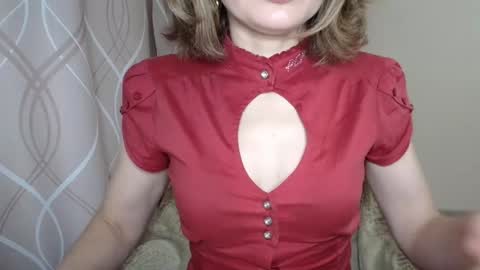 Snapshot of sophiemisss chatting on 10/14/25, 08:26 Sophiemisss online show from 10/14/25, 08:26
