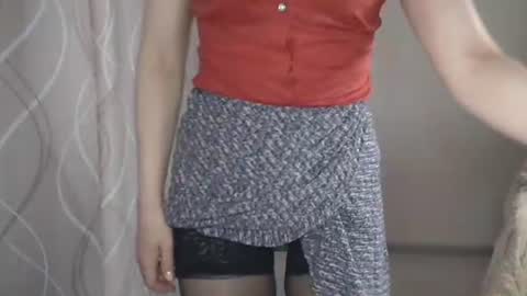 Snapshot of sophiemisss chatting on 06/25/26, 06:29 Sophiemisss online show from 06/25/26, 06:29
