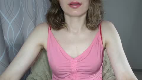 Snapshot of sophiemisss chatting on 07/02/26, 06:30 Sophiemisss online show from 07/02/26, 06:30