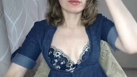Snapshot of sophiemisss chatting on 07/07/26, 06:27 Sophiemisss online show from 07/07/26, 06:27