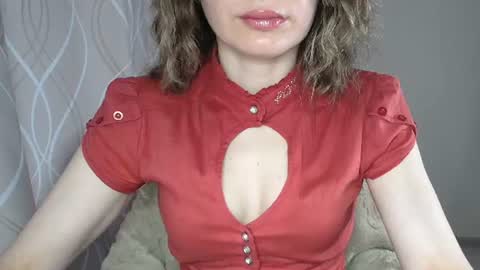Snapshot of sophiemisss chatting on 07/08/26, 06:18 Sophiemisss online show from 07/08/26, 06:18