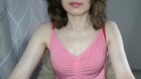 Snapshot of sophiemisss chatting on 07/17/26, 07:04 Sophiemisss online show from 07/17/26, 07:04