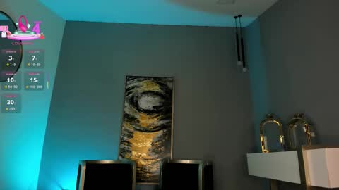 Snapshot of sophiepalmerx chatting on 10/05/25, 10:24 Sophie Palmer online show from 10/05/25, 10:24