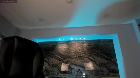 Sophie  Palmer online show from 02/05/26, 10:42